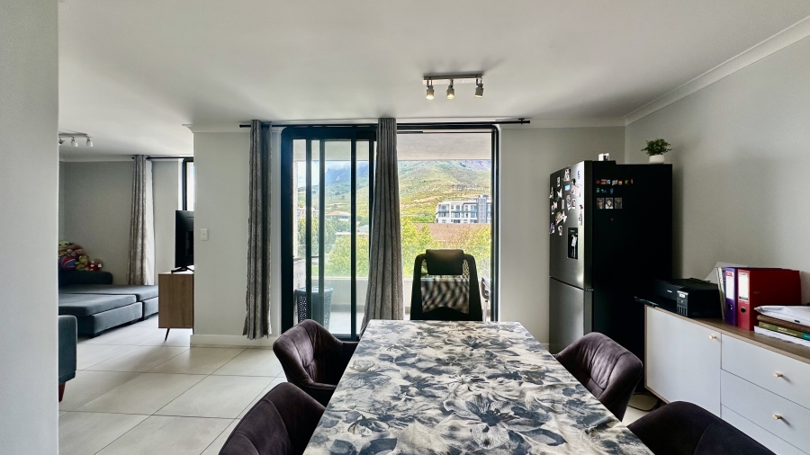 2 Bedroom Property for Sale in Observatory Western Cape